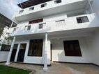 (SE1077)Exceptional House for Sale on Kirula Road, Colombo