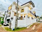 (SE432)Brand New Luxury 03 Storey House for Sale in Pannipitiya