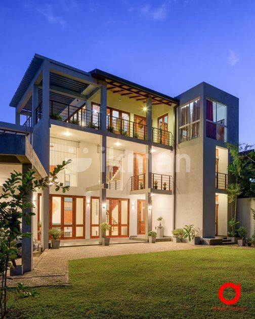 (SE435) New Luxury 3 Storey House for Sell Kelaniya Biyagama Rd ikman
