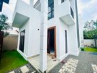 (SE752) New Luxury House For Sale In Boralesgamuwa, Piriwena rd