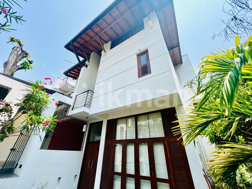 Picture of (SE795)Luxury Three Storied House For Sale in Nugegoda | ikman