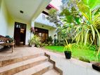 (SE916) 5 Bedroom, 12 Perches Luxury House in Palawatta