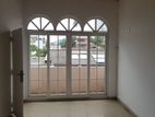Second floor House for rent in Dehiwala Saranakara Rd