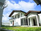 Seeduwa - Unfurnished House for rent