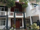 seeduwa village house for sale