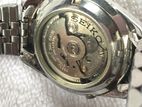 Seiko 5 Automatic Radium Watch