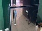 Selling Refrigerator – Excellent Condition!