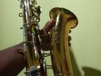 Selmer bundy saxophone