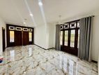 Semi Luxury Upstair House for Rent in Wattala