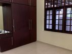 separate 2 room house for rent in rathmalana (46w)