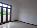 separate 3 room tree story house for rent in mountlavinia (56w)