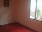 separate 4 room house for rent in mountlavinia