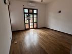 Separate House For Rent In Colombo 5