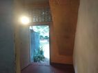 Separate Room For Rent in Boralesgamuwa
