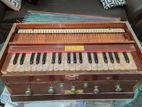 Serpina Harmonium