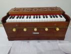 Serpina Harmonium