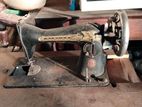 Singer Sewing Machine