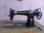 Singer Sewing Machine