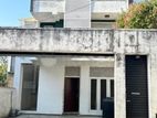 (SH1414) Three Storey House for Sale in Thalawathugoda