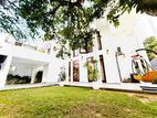 (SH1417) Luxury 3 Storey Modern House for Sale in Pelawatta