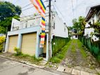 (SH1458) Three Storey House for Sale in Kotte