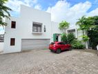 (SH1570) Spacious 6 Bedroom House for Salein Ranpath Rd Kotte