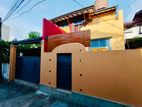 (SH650) Luxury Two Storey House for Sale in Battaramulla