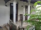Shared Men's Hostel in Prime location Kiribathgoda