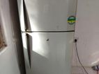 Refrigerator LG