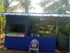 Shop Hut