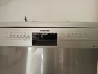 Siemens iQ300 Dishwasher (Like New )