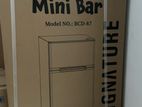 Signature Mini Refrigerator 87L