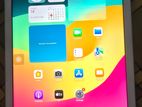 Silver Ipad 6th Gen 128gb