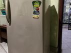 SINGER 1 DOOR FRIDGE