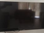 Singer 32" HD LED TV