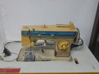 Singer 947 Contessa Zig-Zag Sewing Machine