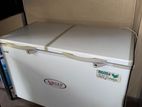 Singer Chest Freezer 343 L(used)