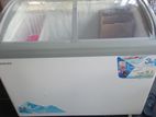Singer Display Freezer