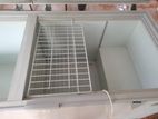 Singer Freezer 667L