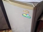 singer frige