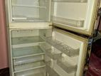 Singer "Full No Frost" 230L Double-Door Refrigerator