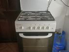 Singer Gas burner with Electric oven