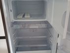Singer Geo Mini Refrigerator 144L