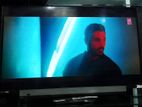 Singer LED 32" TV
