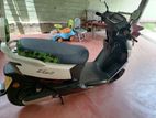 Singer Lima 2025
