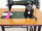 Singer Sewing Machine