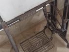 SINGER MACHINE STAND