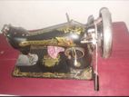 Singer Sewing Machine