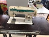 SINGER NORMAL MACHINE