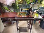 Singer Normal Sewing Machine - Vintage Black